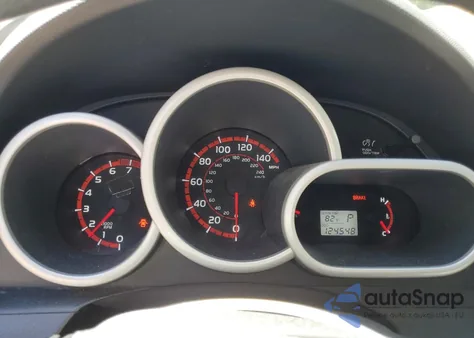 2010 Toyota Corolla Matrix S из США, поврежденный, VIN 2T1LE4EE6AC012736